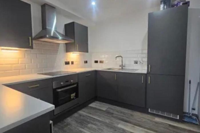 1 Bedroom Luxury Apartment Winkley Square