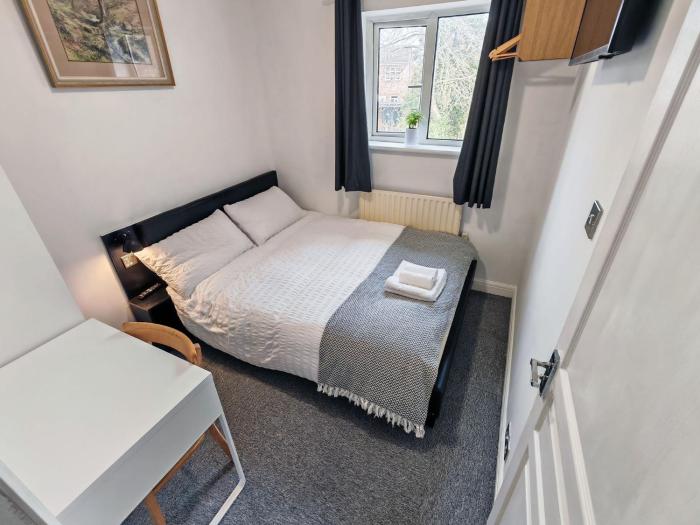 Small Compact Self Contained Studio Flat