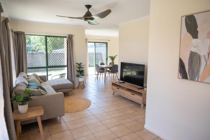 Quiet Cozy Townhouse in North Mackay