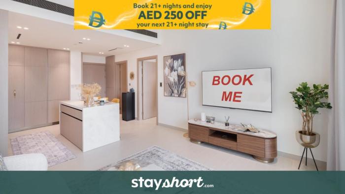 Free housekeeping visits during your stay - StayShort - A Modern 1 Bedroom Apartment That Sleeps 2 with Balcony