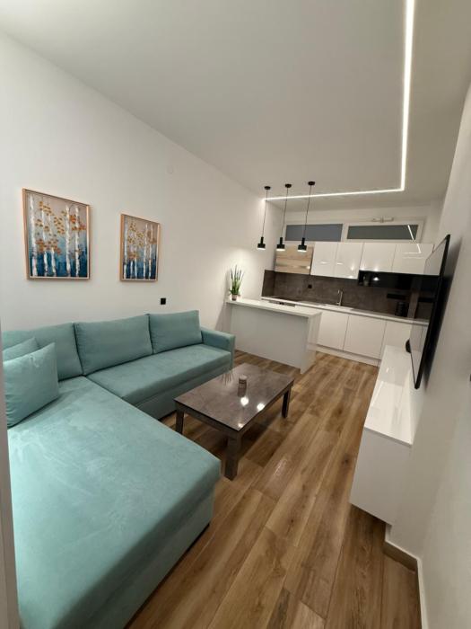Anastasiadis EE - Center