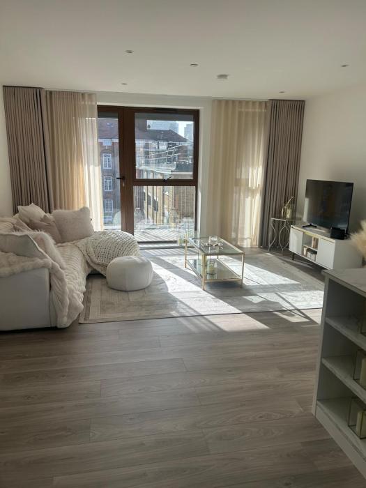 Stunning Canary wharf brand new 1 bedroom to rent