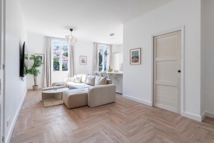 Roumanille - Superbe logement rénové proche plages et Palais