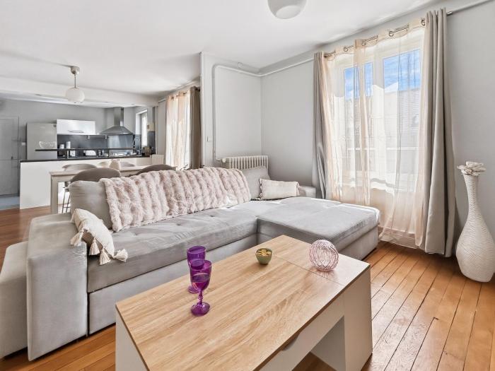 Appartement moderne et lumineux avec parking privé