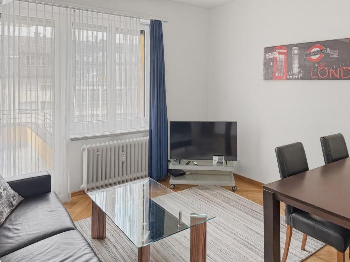 1BR - great starting point for tourists - Mill 324