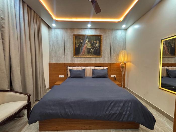 Raj Resort
