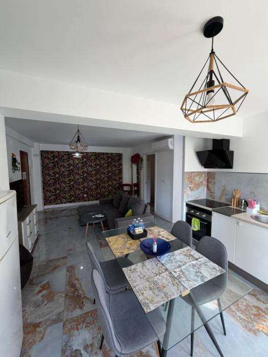 Second-line Beach Apartment - Tucan de Sal