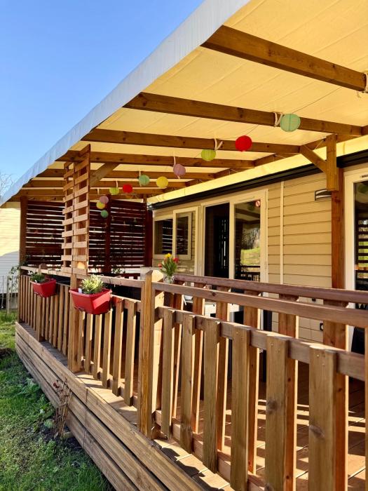 Mobil-home plage à pied - Camping 4 étoiles