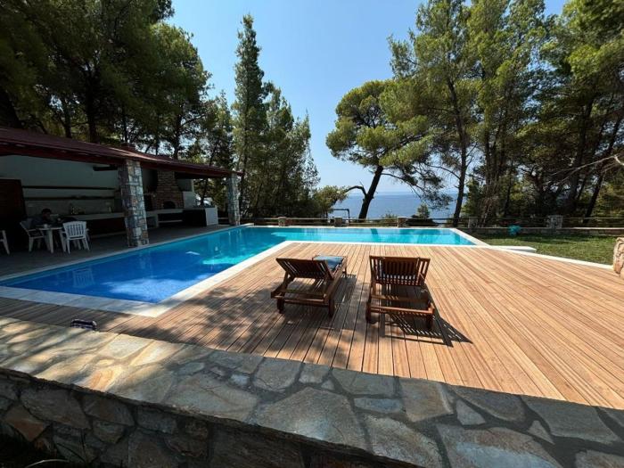 Dalias House