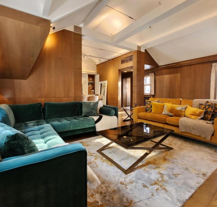 2 BEDROOMS PENTHOUSE MAYFAIR with AC and TERRACE