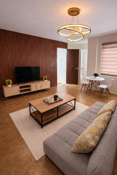 Modern Cozy Home Near The Farm at San Benito