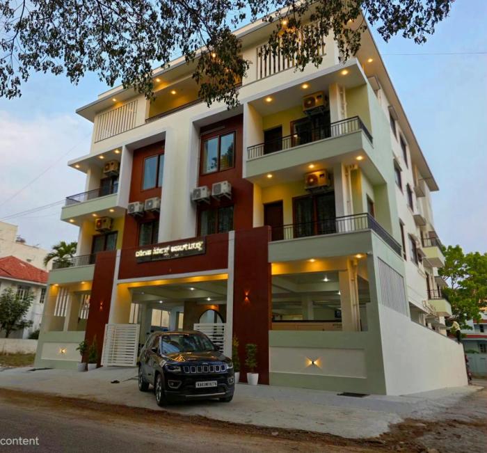 Maharaja Service Apartments