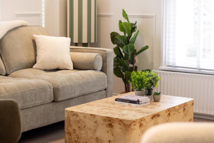 1 Bed Chic Apartments in Chelsea Central London FREE WIFI by City Stay Aparts London