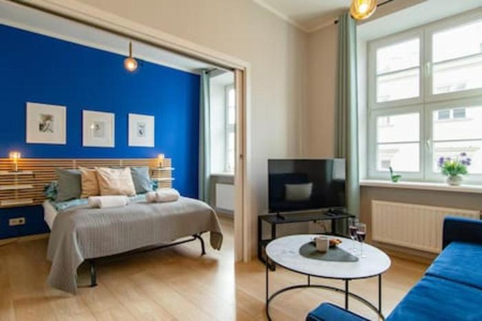 Regina, Boutique 1-Bedroom by the Market Square