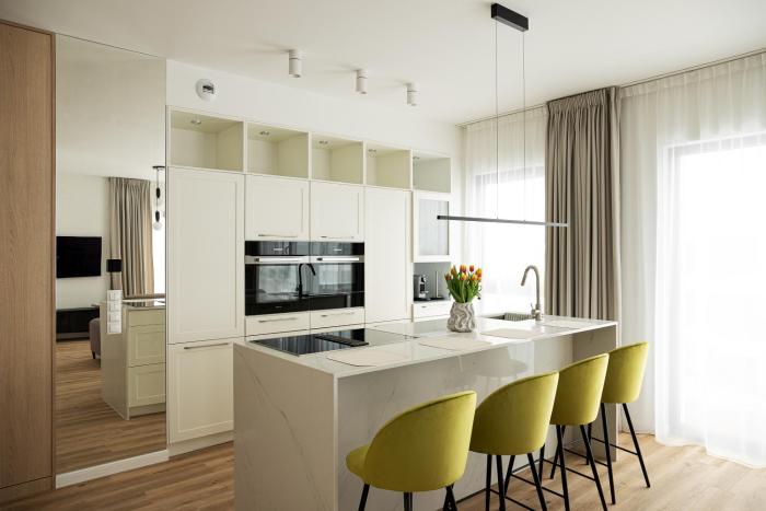 Lighthouse View - Sol Marina