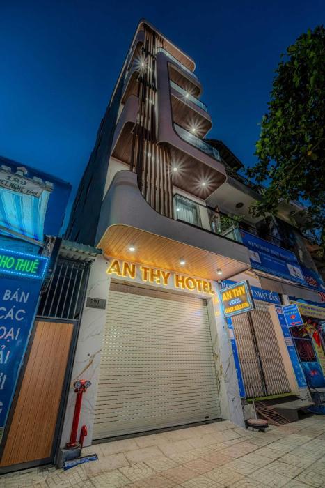 An Thy HOTEL