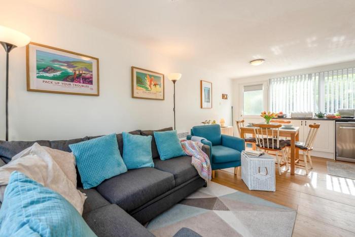 2 Bed in Freshwater East oc-w28847