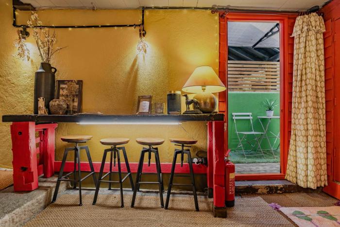 One Drake Road Apartment