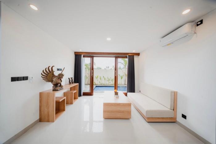 Thesolasvillas