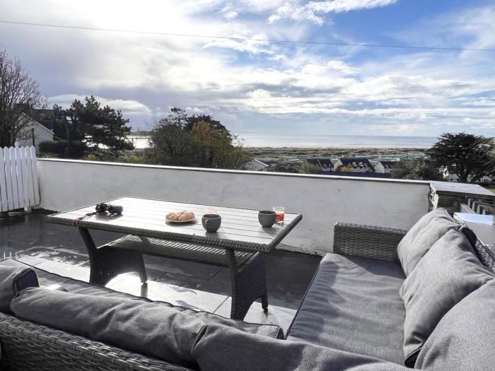 5 Bed in Aberdovey oc-93603