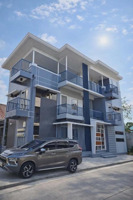 Cornerside Apartment