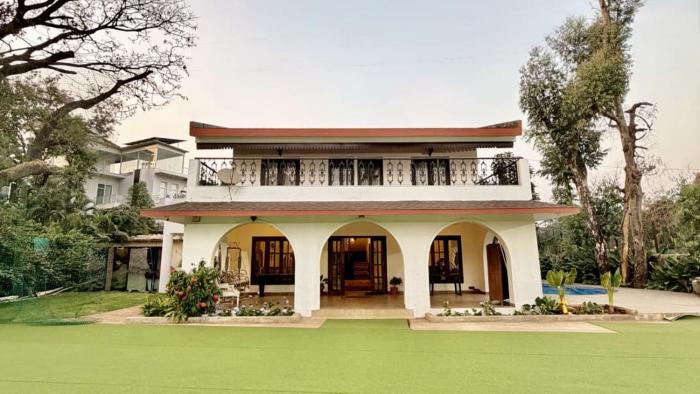 The Water Gate 4BHK By Stay Vihana