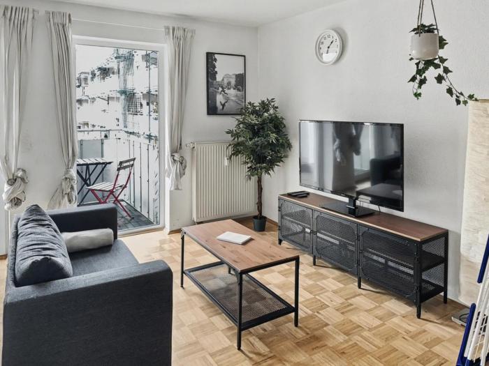 StayTime - Pine Studio