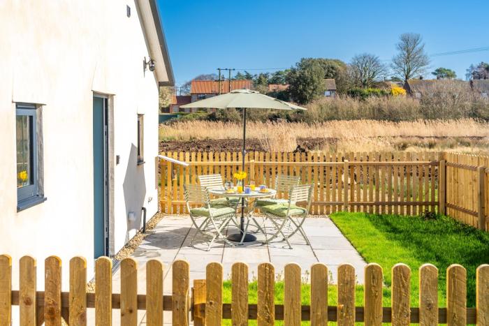 Funzi- Private Norfolk Retreat dog friendly garden