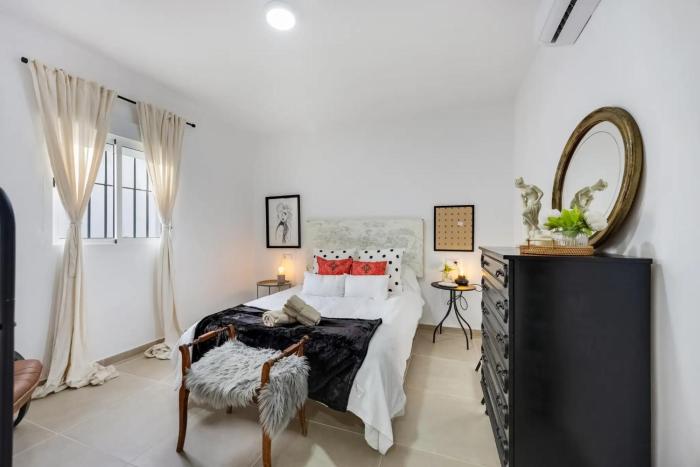 Palo Cortado 16 centro, con terraza privada y aire acondicionado