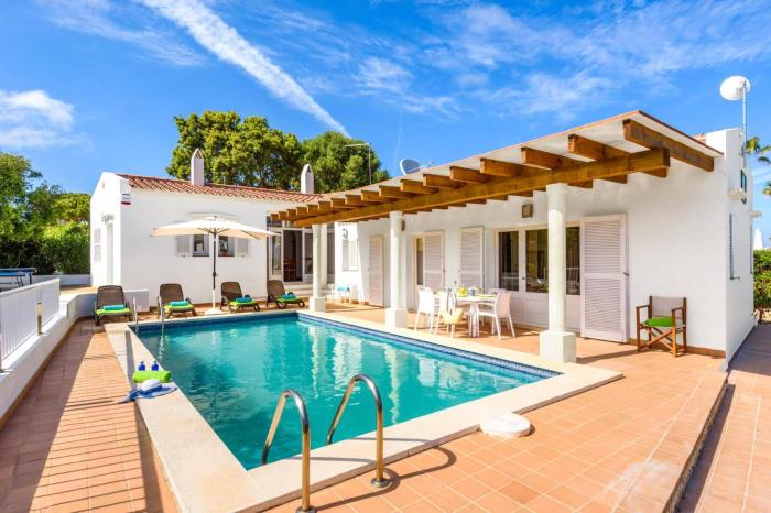 Villa Las Rosas by Villa Plus