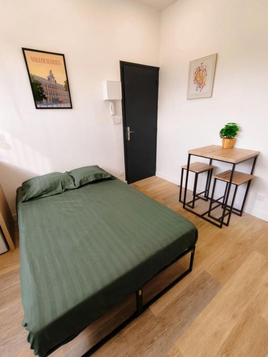 Studio 2 place de la gare