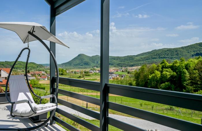 Vineyard Home with Jacuzzi & BBQ, Pet Friendly by Destination GREEN Croatia