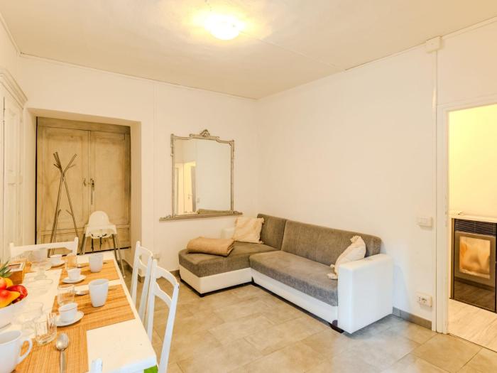 Apartment Centro Storico Porlezza by Interhome