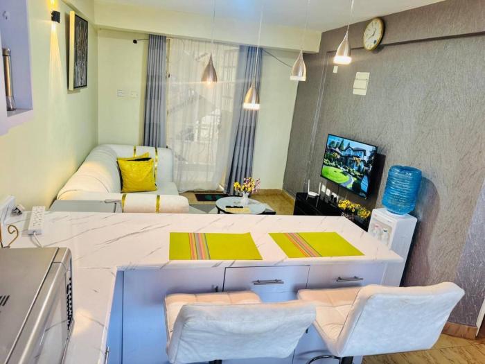 Jolly 1br with AC, backup gen, Netflix, Balcony
