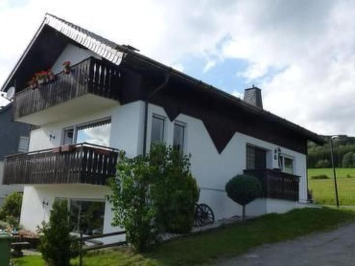 Apartment Oberm Dorp in Winterberg-Hildfeld by Interhome