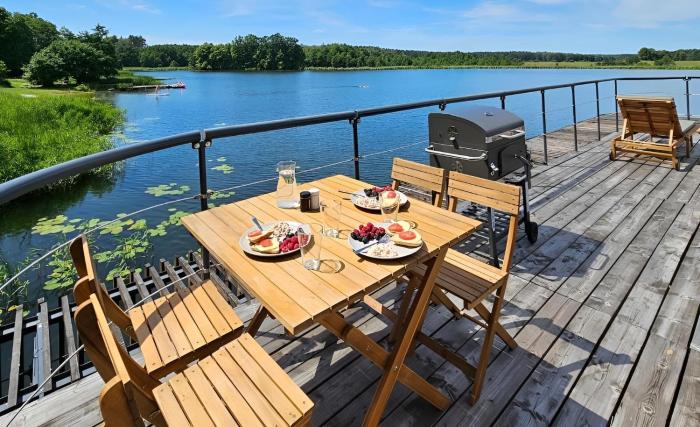 Water Hideout - Floating Secret Spot in Mazury