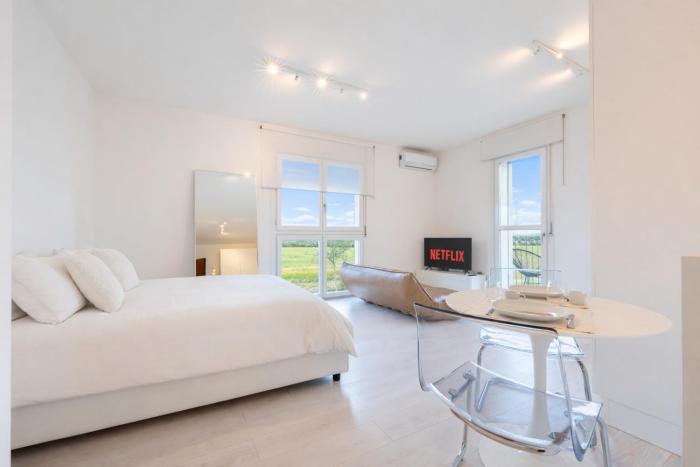 Open space vicino a Forum Assago e Humanitas