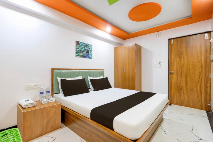 Hotel O AB Executive Lodging
