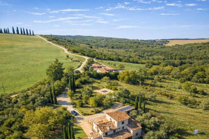 Scappo in Umbria, Casale Lenuccia