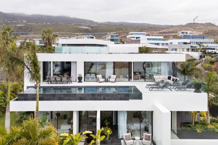 Villa Luma, Luxury Golf Villa, Heated Pool, Abama