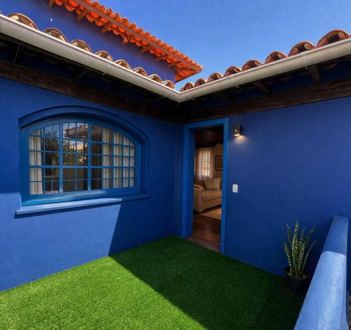 Casa na Avenida Principal de Búzios com dois quartos