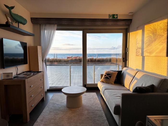 Waves of Westende - a studio with a sea view