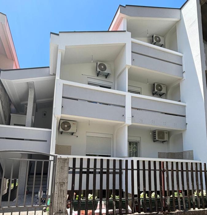 Apartmani Miladinović