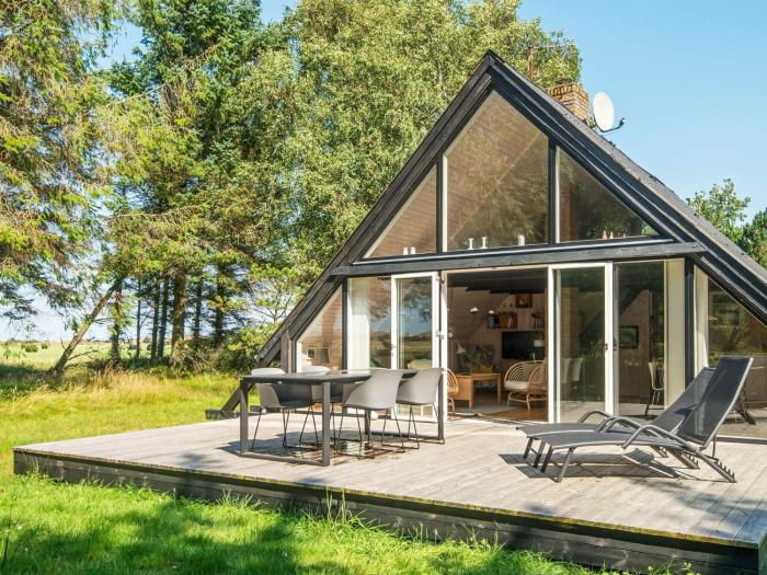 6 person holiday home in Fanø-By Traum
