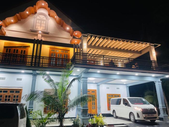 MTR Guesthouse