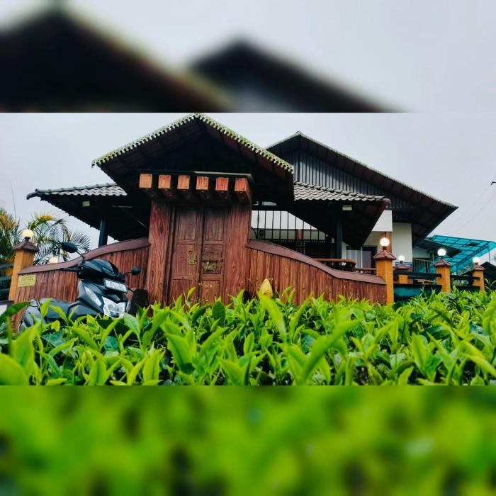 Heritage Vagamon Cottages