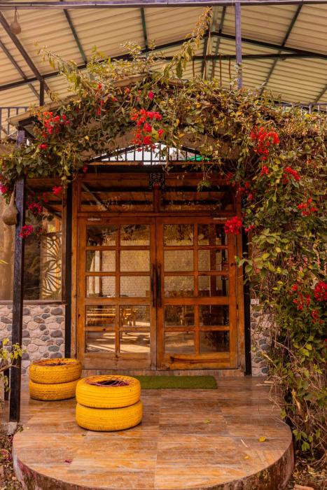 Hidden Valley Resort Pangot