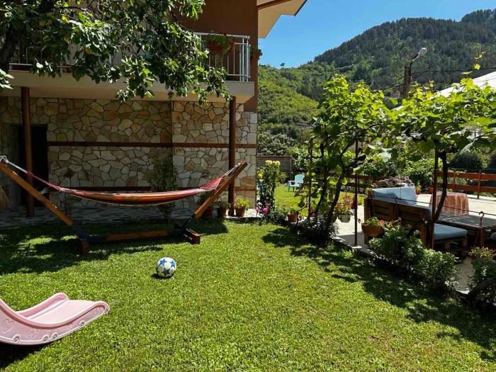 Къща за гости Гаджакови