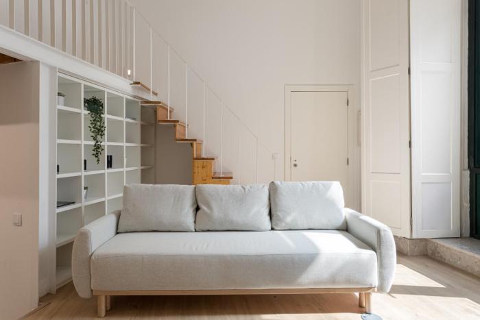Arroios Loft Retreat Lisbon Mezzanine Apartment