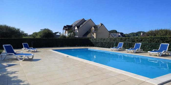 Apartment with swimming pool in Le Pouliguen